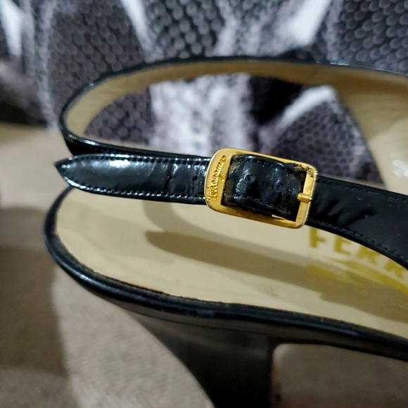 Salvatore Ferragamo Black Textured Slingback Heels - Picture 15 of 16